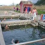Zoi Apartmanhotel Thrónio